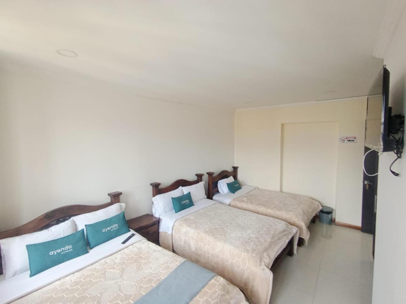 Hotel El Monarca Тунха Экстерьер фото