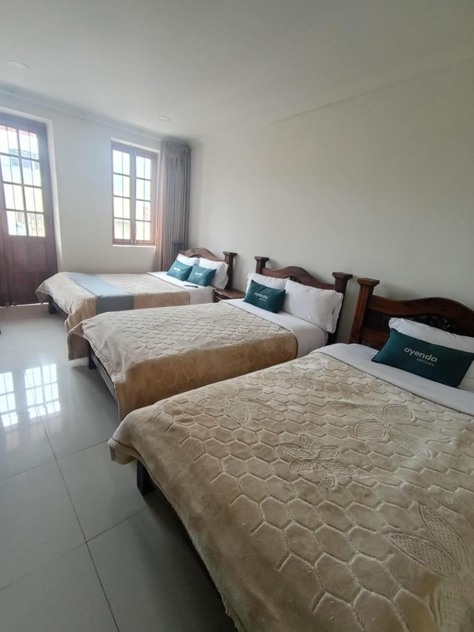 Hotel El Monarca Тунха Экстерьер фото