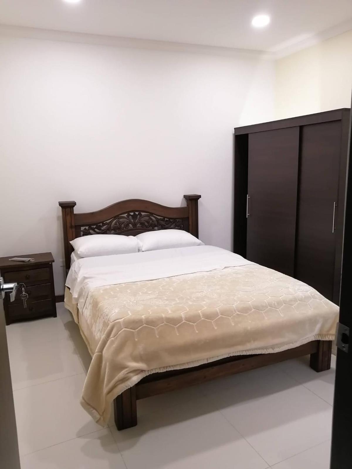 Hotel El Monarca Тунха Экстерьер фото